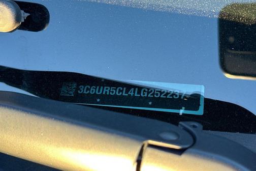 Bright White Clearcoat 2020 RAM 2500 Tradesman Crew Cab 4x4 6'4' Box