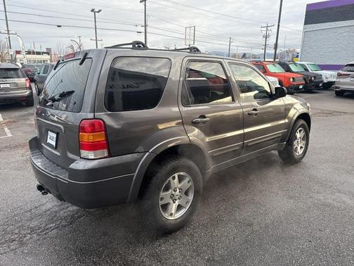 2005 Ford Escape Limited