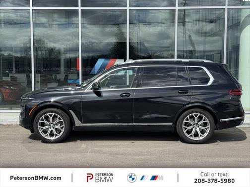 2023 BMW X7 xDrive40i