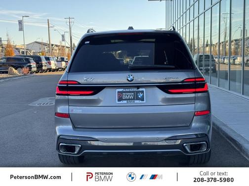 2023 BMW X7 xDrive40i