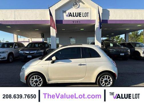 Bianco (White) 2015 FIAT 500 Pop