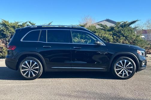 2021 Mercedes-Benz GLB 250 Base 4MATIC