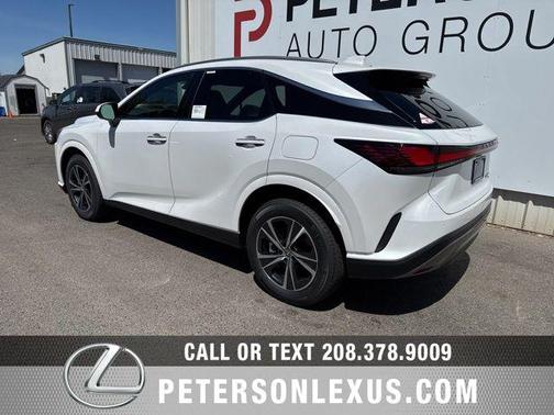 Eminent White Pearl 2026 Lexus RX 350h Premium