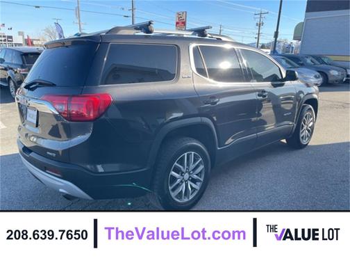 2017 GMC Acadia SLE-2