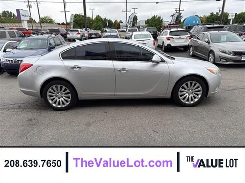 2012 Buick Regal Premium 1