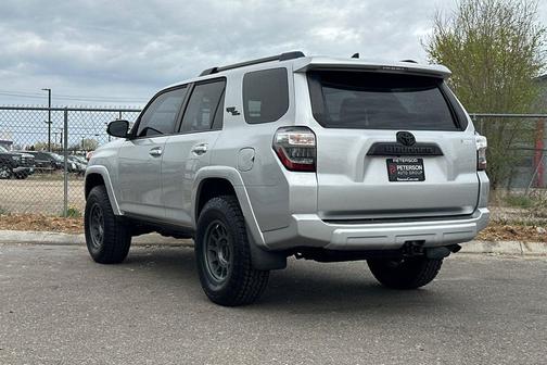 Classic Silver Metallic 2021 Toyota 4Runner TRD Off Road Premium