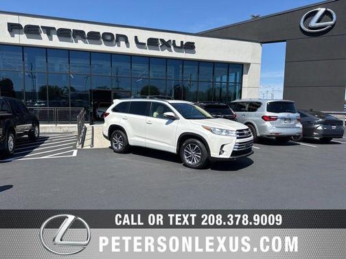 Blizzard Pearl 2017 Toyota Highlander XLE