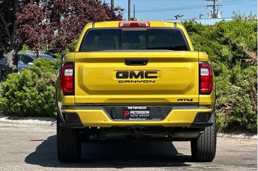 2024 GMC Canyon Base