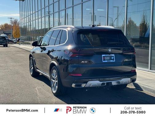 Black Sapphire Metallic 2026 BMW X5 PHEV xDrive50e