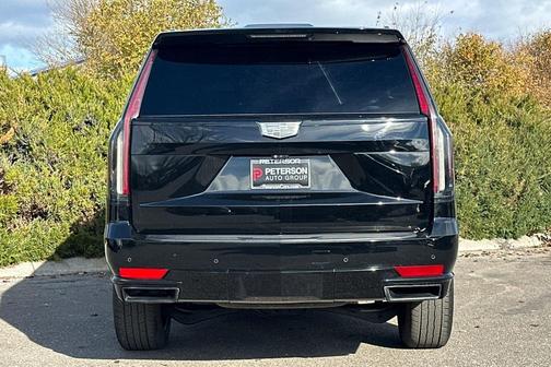 2021 Cadillac Escalade Sport Platinum