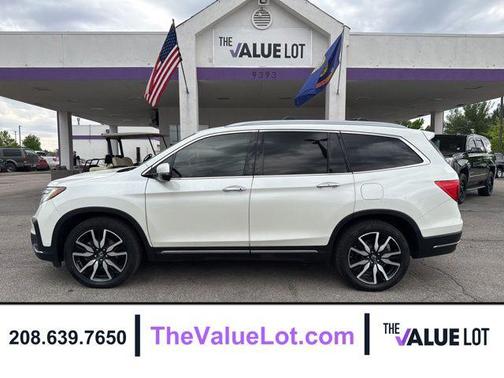 White Diamond Pearl 2019 Honda Pilot Elite