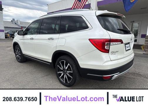 White Diamond Pearl 2019 Honda Pilot Elite