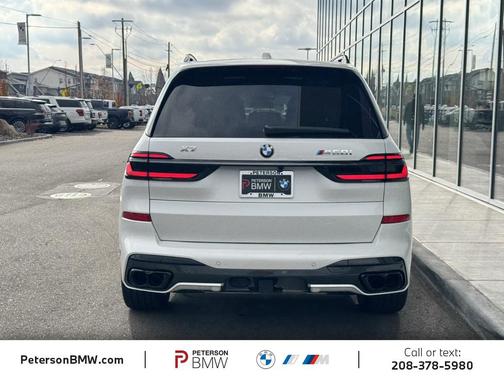 2026 BMW X7 M60i