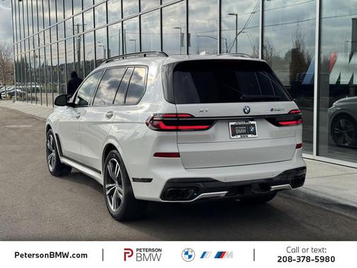 2026 BMW X7 M60i
