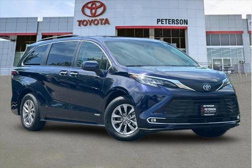 2021 Toyota Sienna XLE 7 Passenger