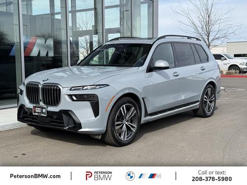 2025 BMW X7 xDrive40i