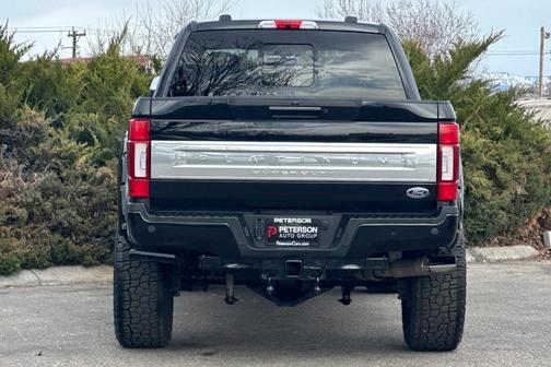 2022 Ford F-350 Platinum