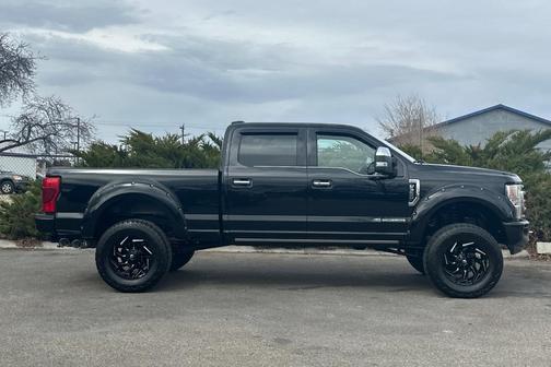2022 Ford F-350 Platinum