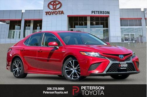2020 Toyota Camry SE