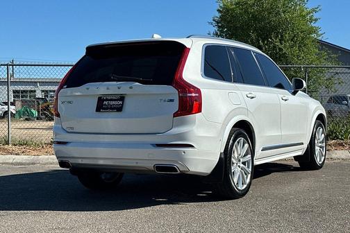 Crystal White Pearl Metallic 2017 Volvo XC90 T6 Inscription