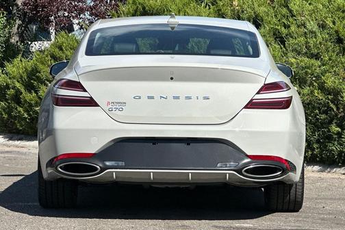 2025 Genesis G70 2.5T RWD