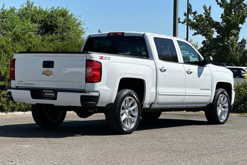 2018 Chevrolet Silverado 1500 2LT