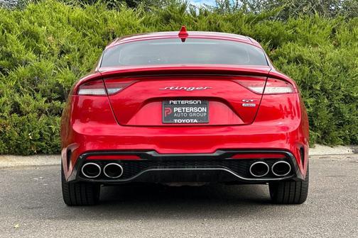 2022 Kia Stinger GT1