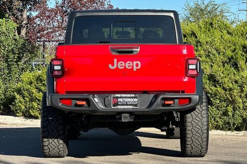 2021 Jeep Gladiator Mojave 4X4