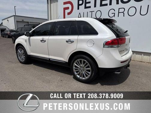 White Platinum Clearcoat Metallic 2011 Lincoln MKX Base