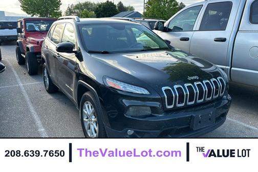 Brilliant Black Crystal Pearlcoat 2015 Jeep Cherokee Latitude