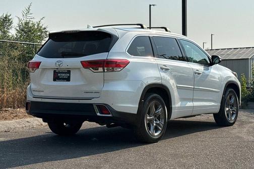 Blizzard Pearl 2018 Toyota Highlander Limited Platinum