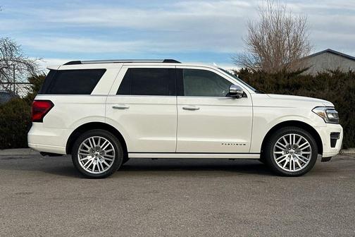 2024 Ford Expedition Platinum