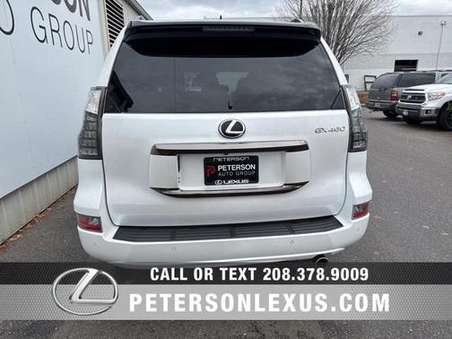 2023 Lexus GX 460 Base