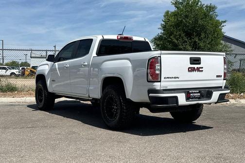 Summit White 2017 GMC Canyon SLE