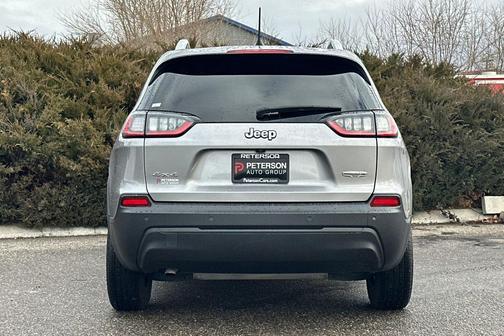 2021 Jeep Cherokee Latitude Plus