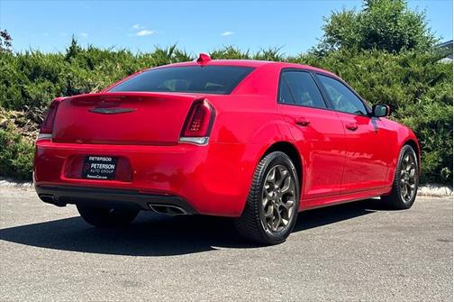 2017 Chrysler 300 S