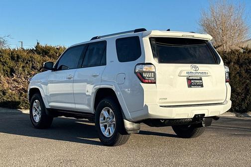 2024 Toyota 4Runner SR5 Premium
