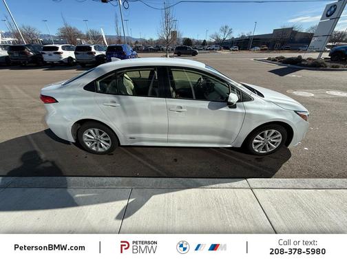 2025 Toyota Corolla Hybrid LE