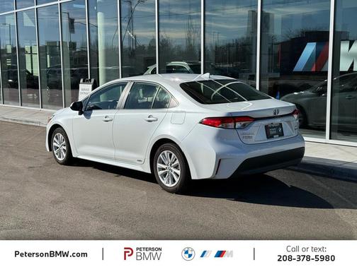 2025 Toyota Corolla Hybrid LE