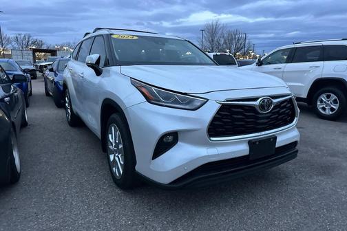 2024 Toyota Highlander Limited