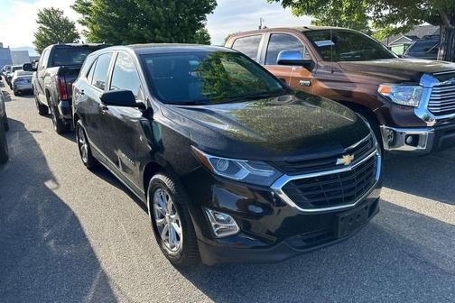 Mosaic Black Metallic 2021 Chevrolet Equinox LS