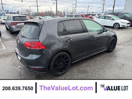 2015 Volkswagen Golf GTI 2.0T SE 4-Door