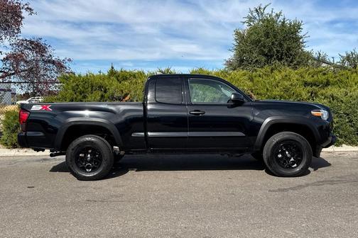 2021 Toyota Tacoma SR