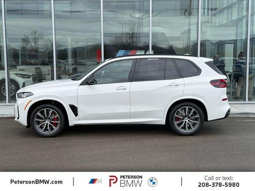 2025 BMW X5 M60i