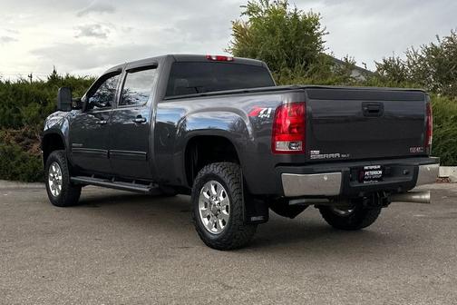 2011 GMC Sierra 2500 SLT