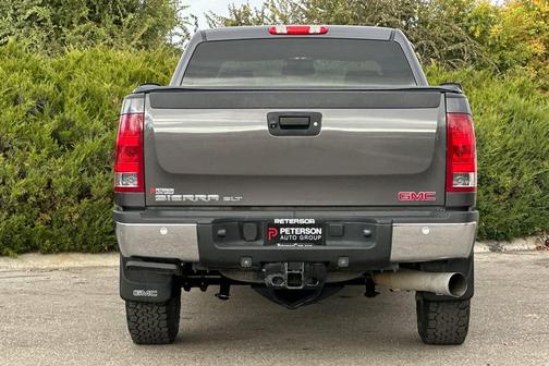 2011 GMC Sierra 2500 SLT