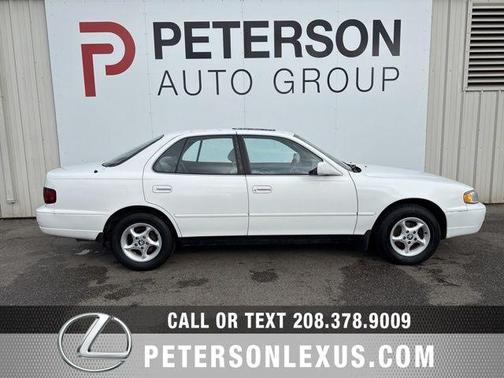 1996 Toyota Camry LE