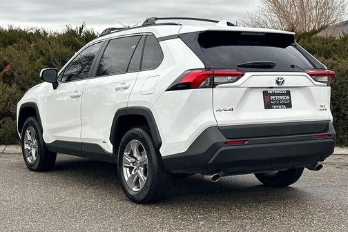 2024 Toyota RAV4 Hybrid XLE