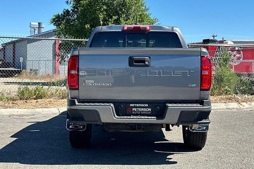 Satin Steel Metallic 2021 Chevrolet Colorado LT
