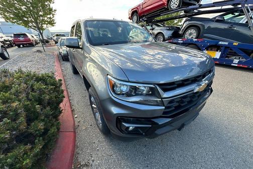 Satin Steel Metallic 2021 Chevrolet Colorado LT